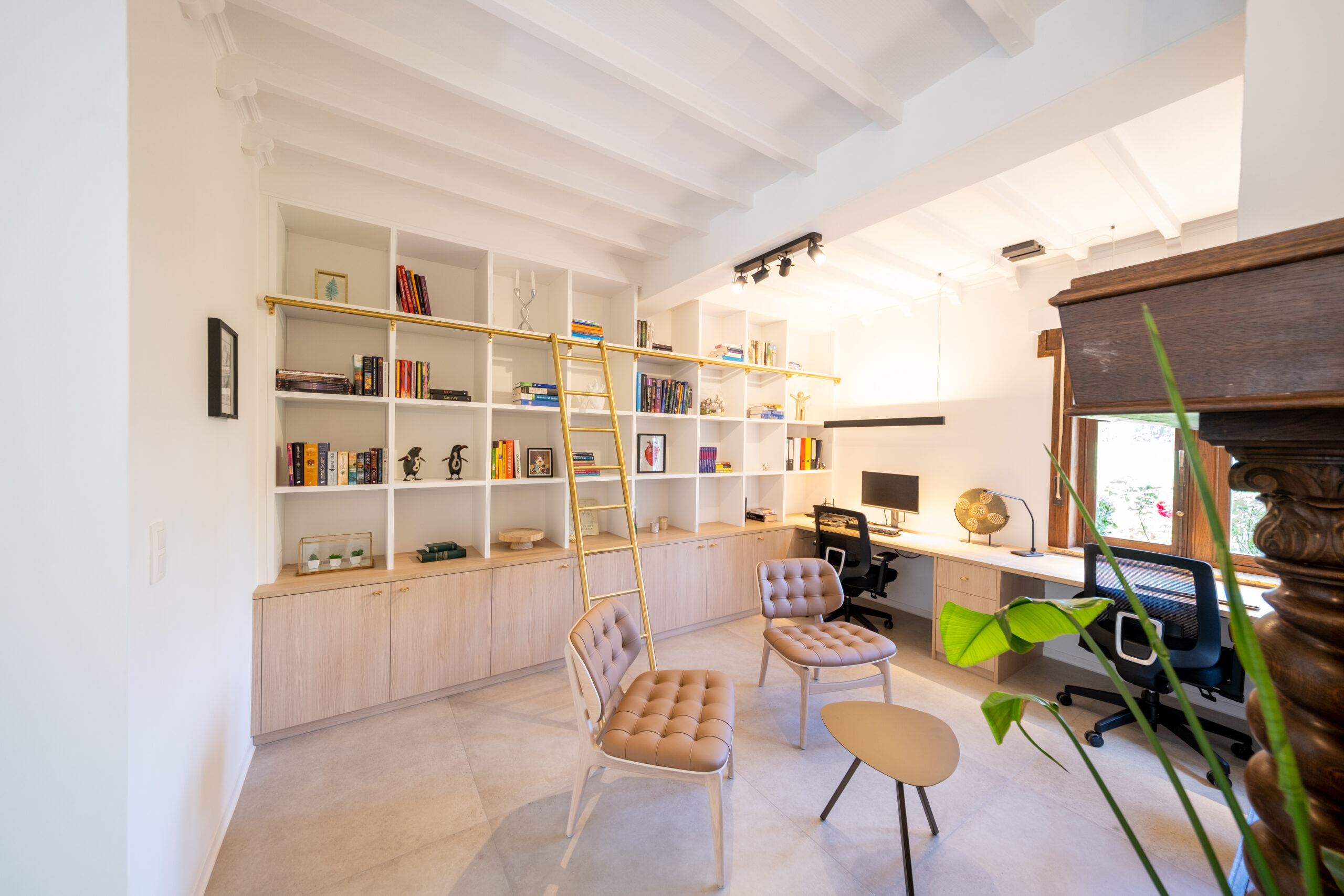 Modernebureauirichtingbinnenhuisarchitect